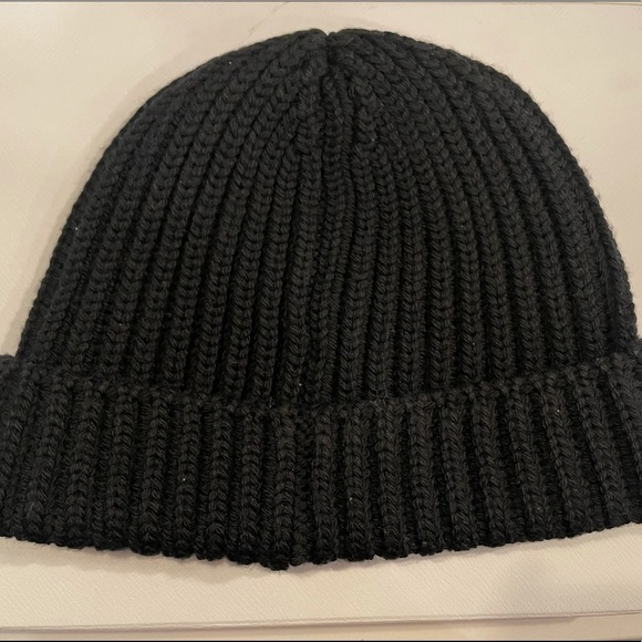 Prada beanie - Picture 2 of 4
